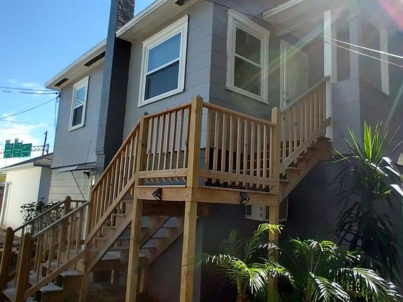 2 BEDROOM 1 BATH UPSTAIRS