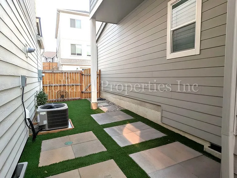 13728 SW 166th Ave — Photo 15
