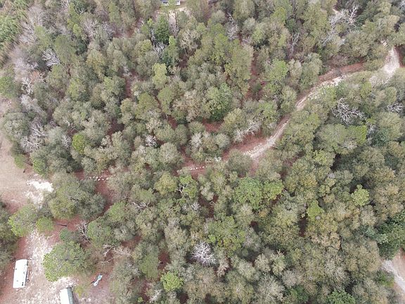 5th image of 2100 S Lake Parkway