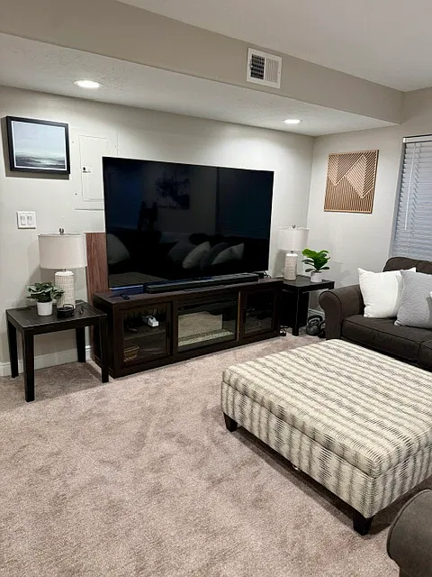1 bed, 1100 sqft, $1,800 — Photo 4