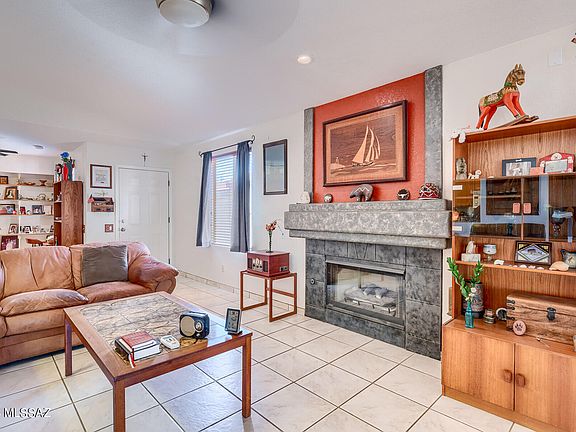 3rd image of 9153 E Calle Arroyo Rapido