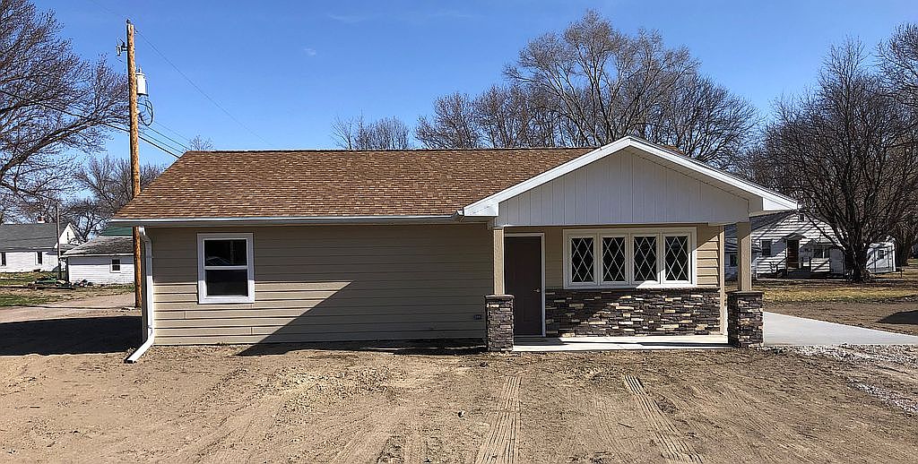 210 5th St, Fullerton, NE 68638 Zillow
