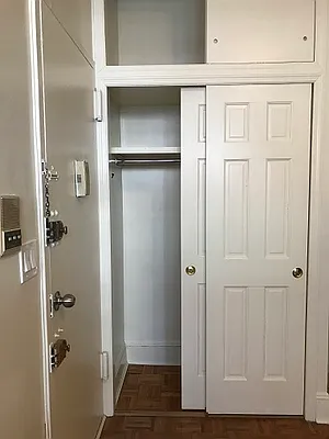 Rented by City Connections Realty | media 11