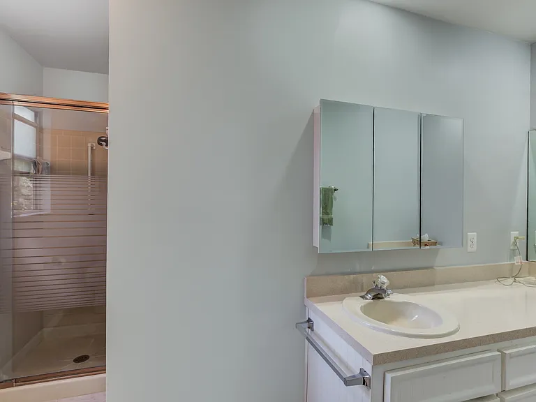 1432 New Abbey Ave — Photo 15