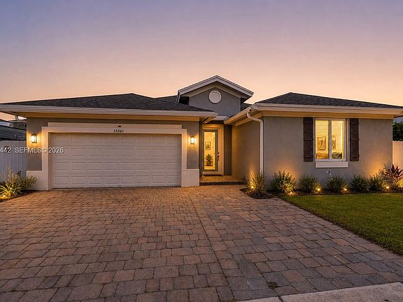4th image of 13361 SW 274th Ter