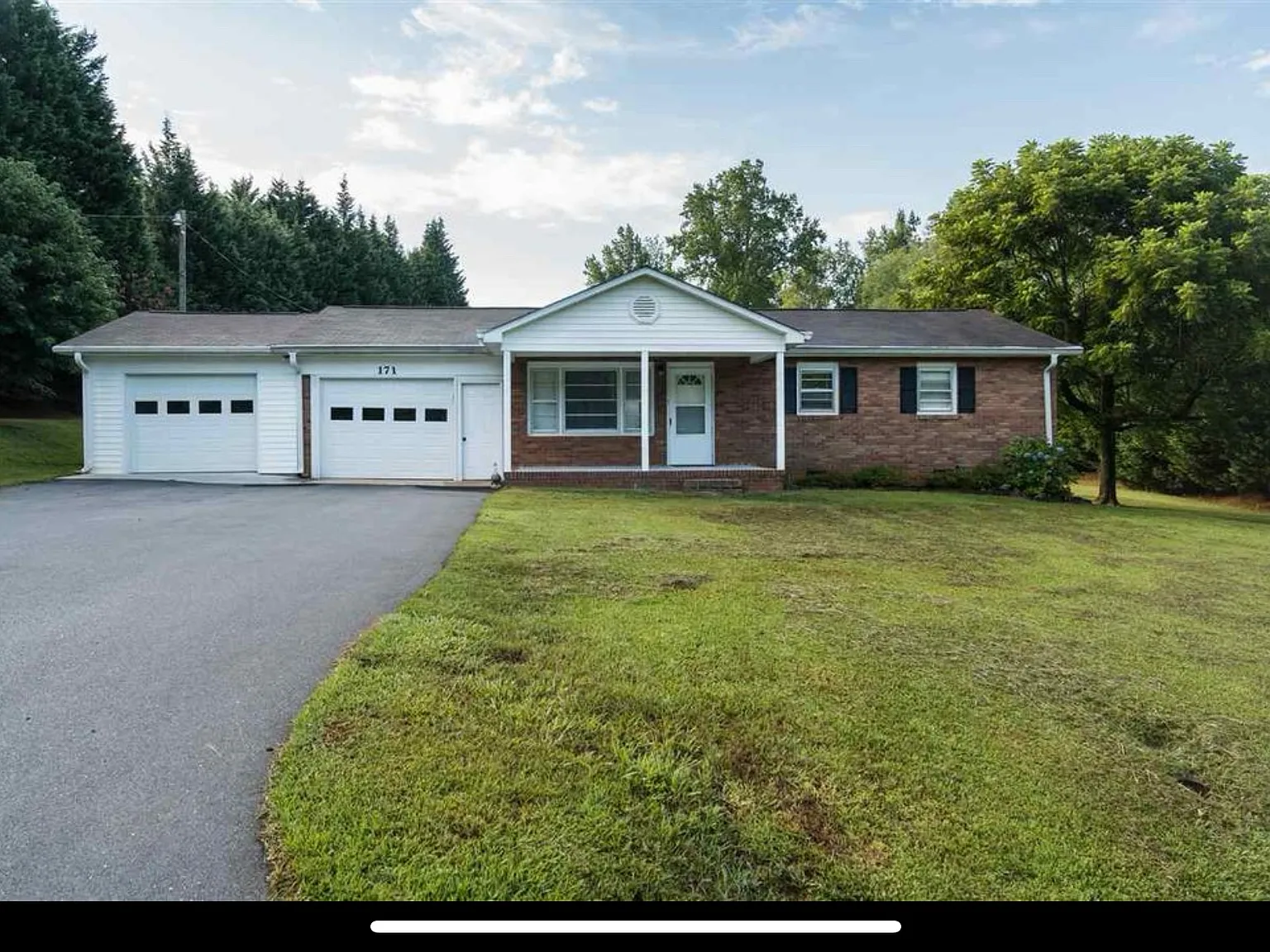 4 bed, 1550 sqft, $2,300 — Photo 1
