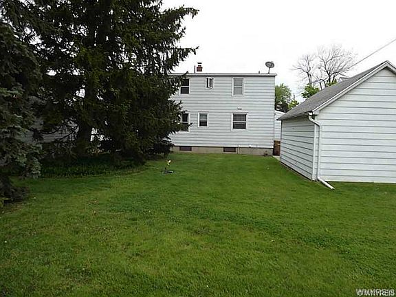 2nd image of 89 Park Edge Dr