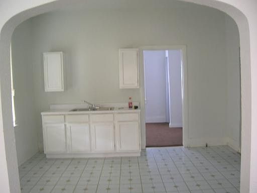4th image of 1314 SAENZ ST