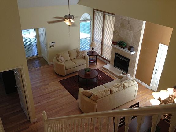 5th image of 1826 Orchard Dr