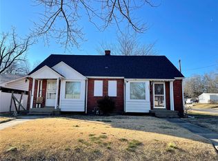 1221 Good Hope St, Cape Girardeau, MO 63703