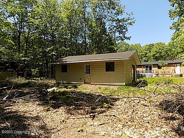 2nd image of 2449 Dornick Rd