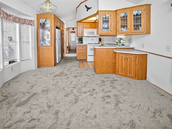 5th image of 1371 E 4th Ave #85