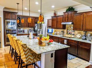 300 Decatur Dr, Summerville, SC 29486