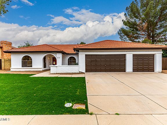 2nd image of 6425 W CROCUS Drive