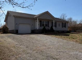 1115 Pearl Dr, Madisonville, KY 42431