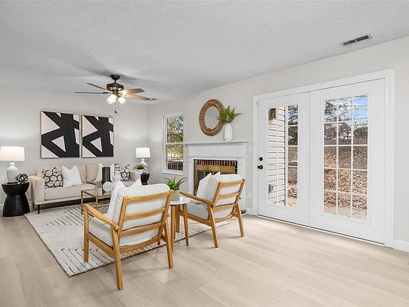4th image of 13317 Chapel Mill Dr
