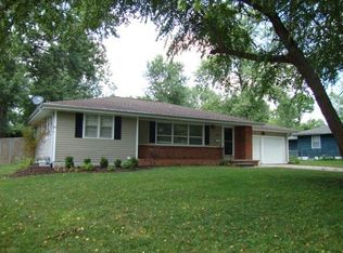 101 Thistledown Dr, Columbia, MO 65203