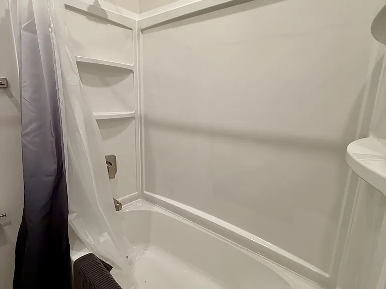 537 Talbot St #7 — Photo 21