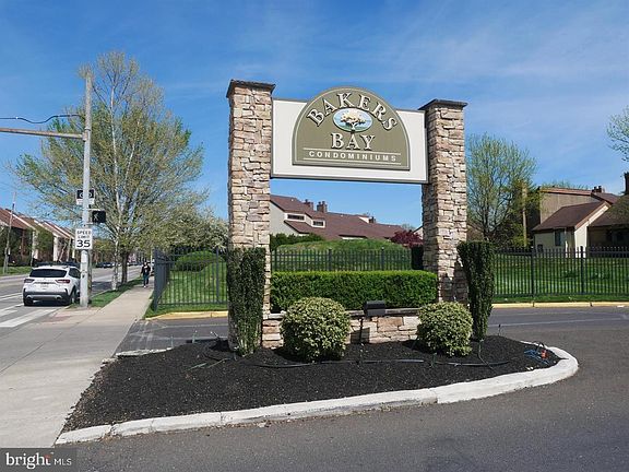 4th image of 5100 Convent Ln APT 106