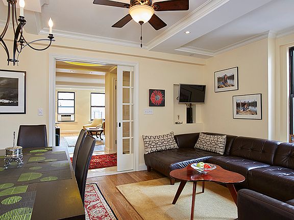 3rd image of 123 W 93rd St APT 8D