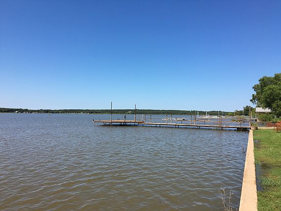 2nd image of 151 Cortez Dr
