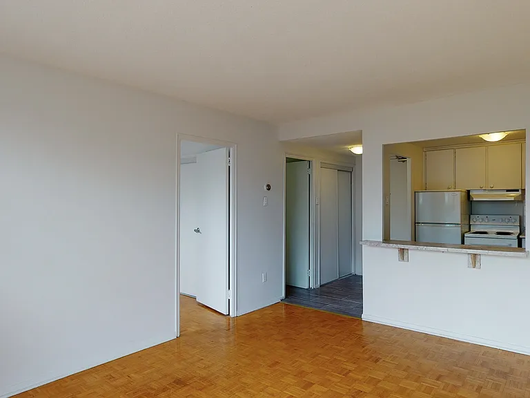 335 Maclaren St — Photo 21