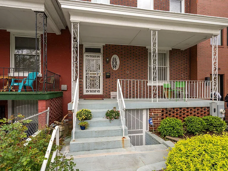 3805 New Hampshire Ave NW #2 — Photo 2