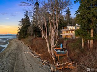 8823 Oertel Drive, Blaine, WA 98230