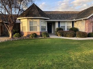 5834 W Crowley Ave, Visalia, CA 93291