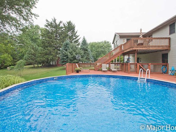 2nd image of 3150 N Bluff Ct