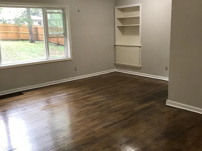 Large Living room!