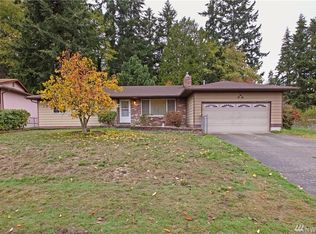 578 NE Valley Oak Dr, Bremerton, WA 98311