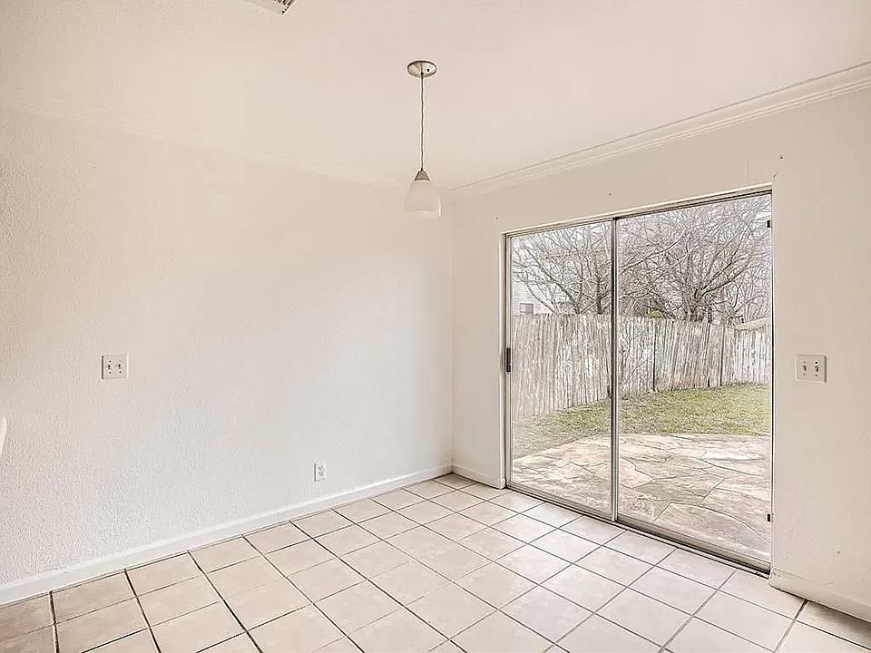 1st image of 6112 Broad Brook Dr #2A-820785