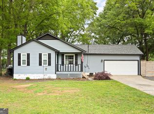 26 Simmons Dr SW, Cartersville, GA 30120