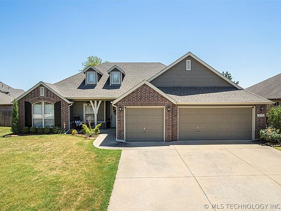 4th image of 14701 S Courtney Ln