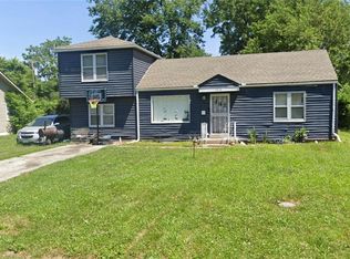 1816 E 83rd Ter, Kansas City, MO 64132