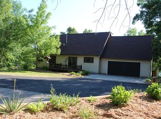 10086 Whiskey Point Rd, Presque Isle, MI 49777