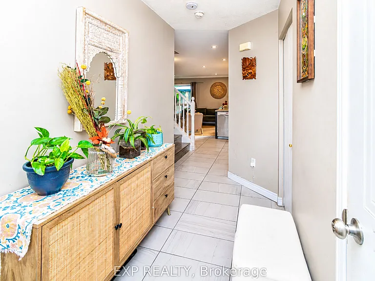 641 Royal Fern St — Photo 4