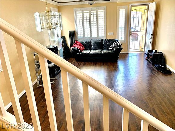3rd image of 260 Hickory Heights Ave