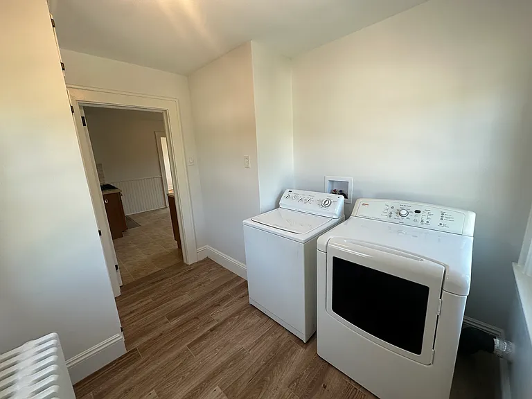 40 Smith St #2 — Photo 14