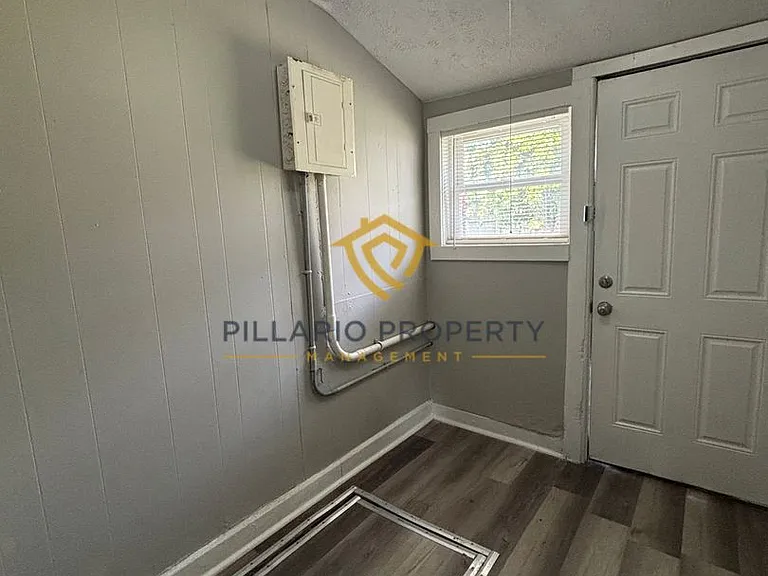 3662 Graceland Ave — Photo 12