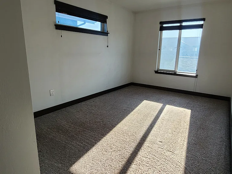 1002 Rosa Way #1 — Photo 11