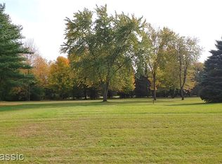 7711 Tuttle Hill Rd, Ypsilanti, MI 48197