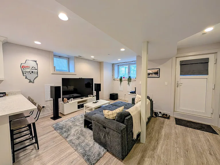 3144 N Leavitt St #GARDEN — Photo 6