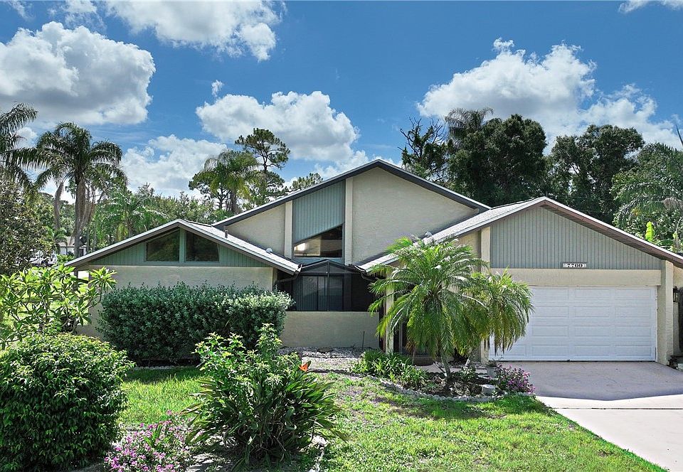 1st image of 7700 Deni Dr