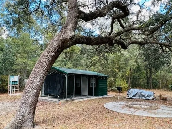 1058 NW 78th Ave, Bell, FL 32619