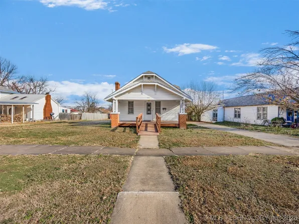 132 S 5th St, Fairfax, OK 74637