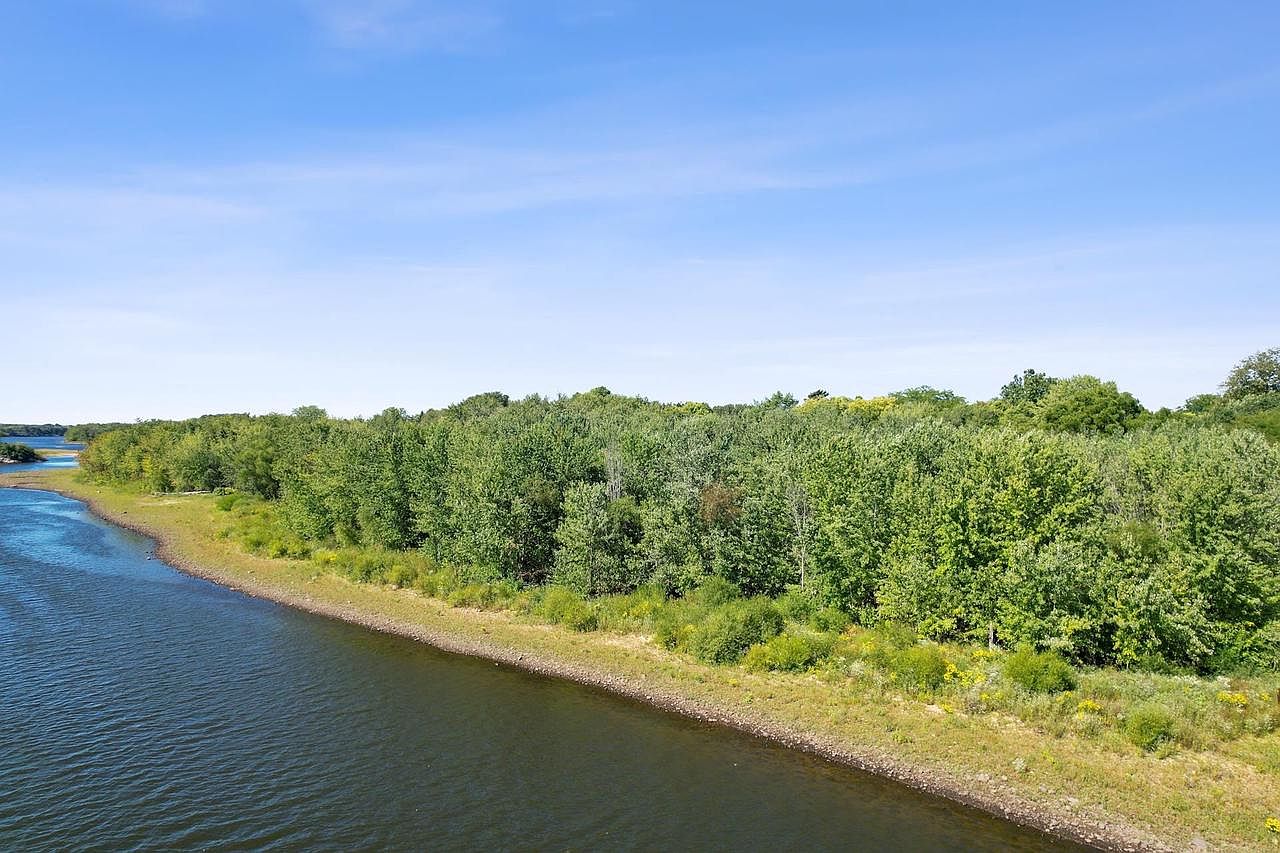 1116 Water Street UNIT 4, Sauk City, WI 53583 MLS 1963497 Zillow