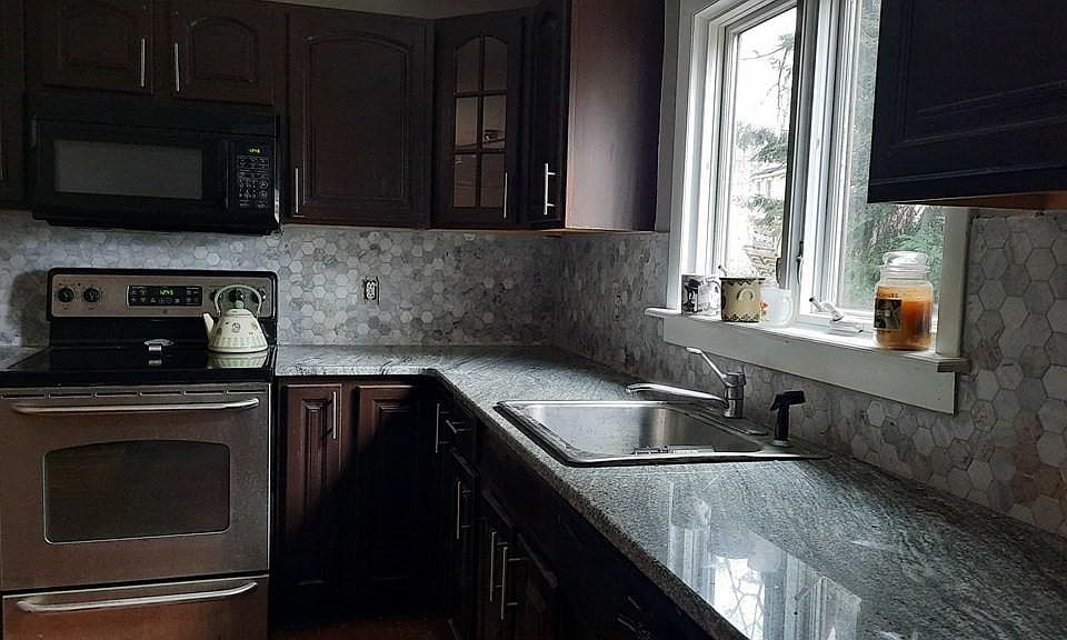 2nd image of 289 Lenox Ave #A