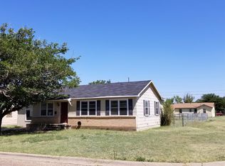 2000 W 17th St, Plainview, TX 79072